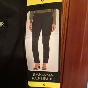 Banana Republic Women’s Size 6 Slim Straight Pants 30” Inseam Black NEW With Tag